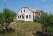 Продам двухэтажный дом в Черноморском,  Крым