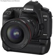 Canon EOS 5D Mark II Camera with EF 24-105mm IS lens